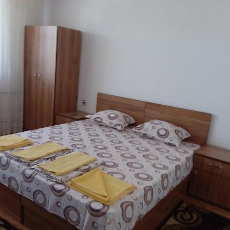 Guest house Petrovi Primorsko Extérieur photo