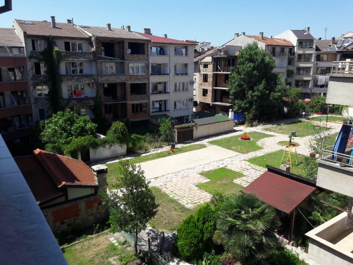 Guest house Petrovi Primorsko Extérieur photo